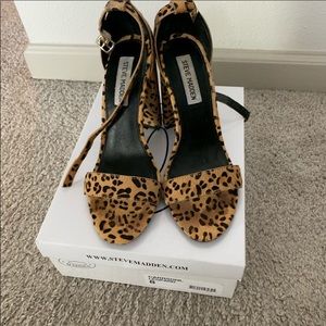 Leopard sandal must haves